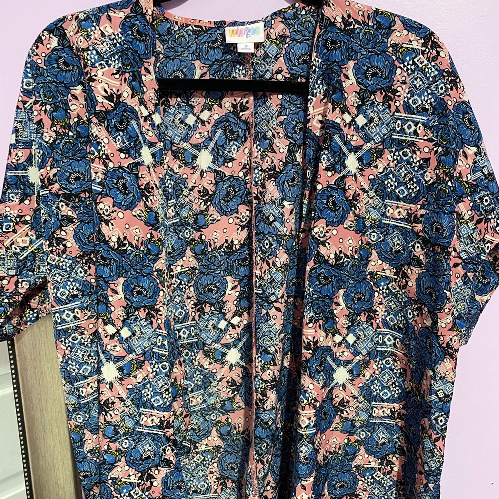 Two size 3 Lularoe Biancas!